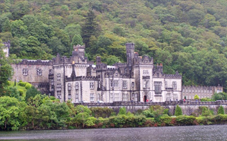 kylemore-abbey.jpg