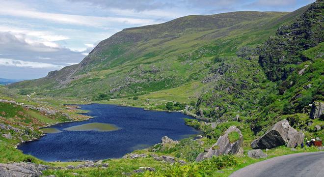 southern ireland tourist board brochures