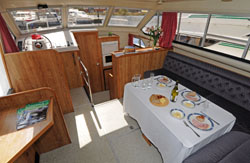Boat Trip Ireland, Crusader, Cabin